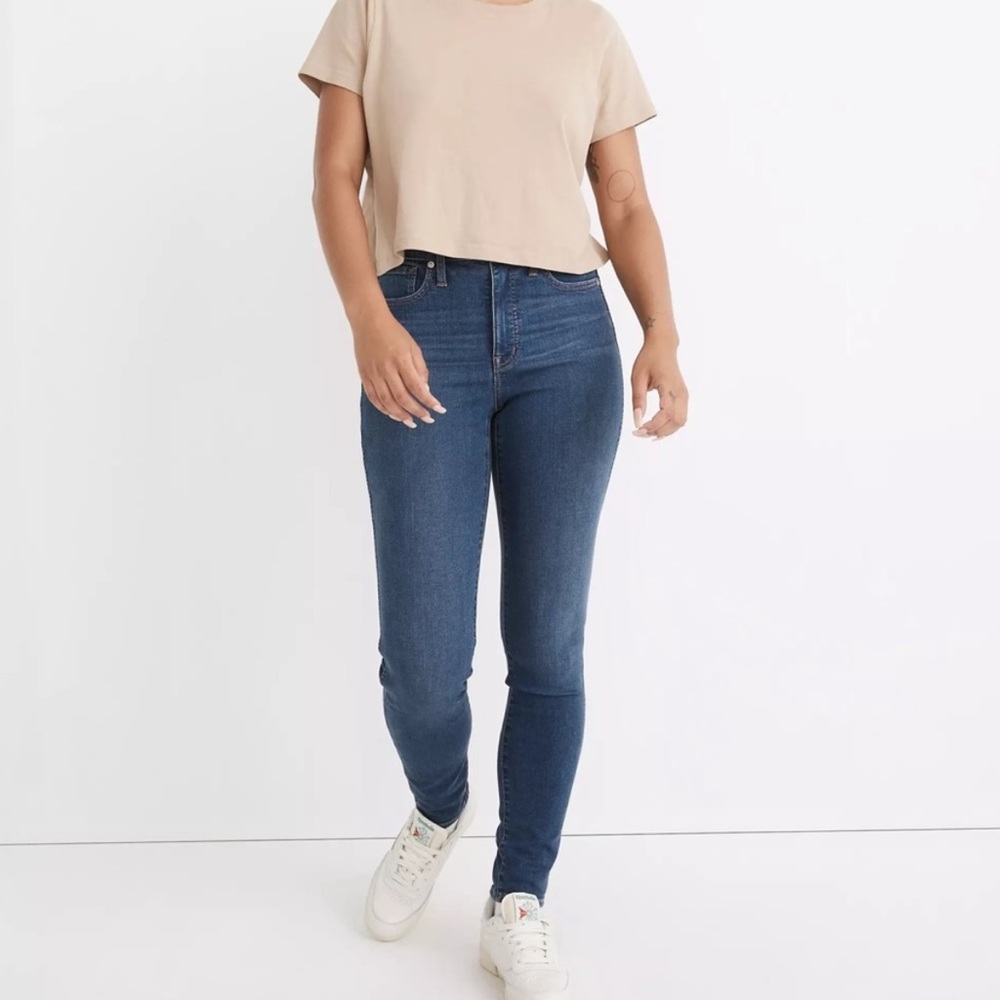 Madewell High-Rise Skinny Jeans in Dark Blue - Picture 16 of 16
